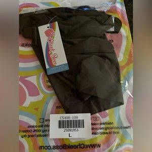 Cheek Boss boy shorts